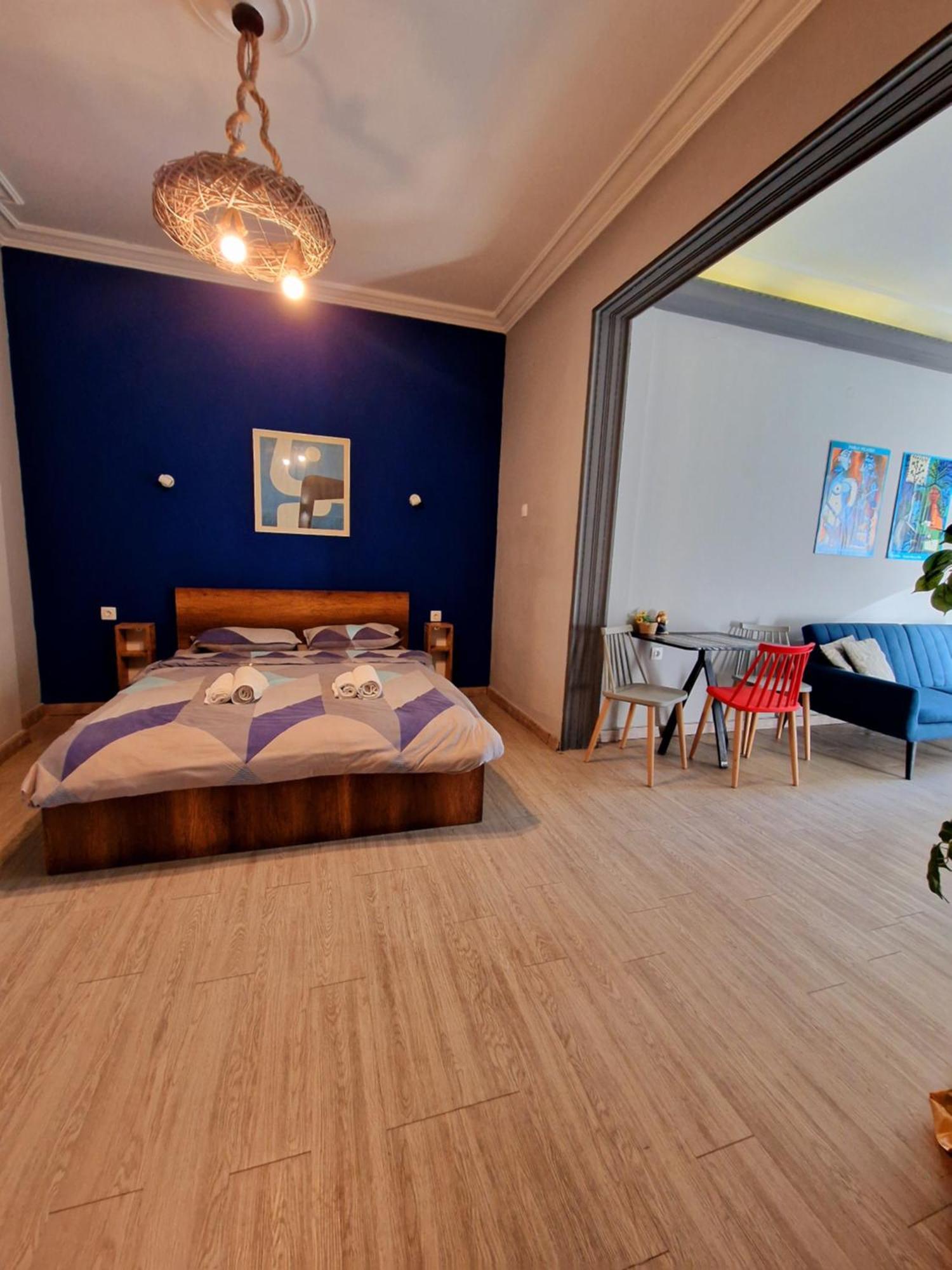 Closer "Egnatia Apartment 1" Thessaloníki Exteriör bild